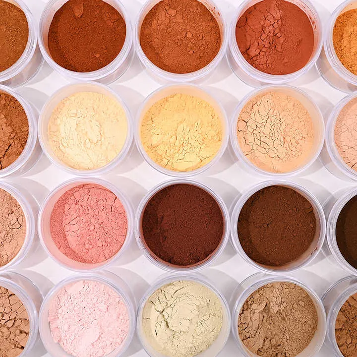 مكياج للوجه متعدد الألوان   makeup powder multi-color loose