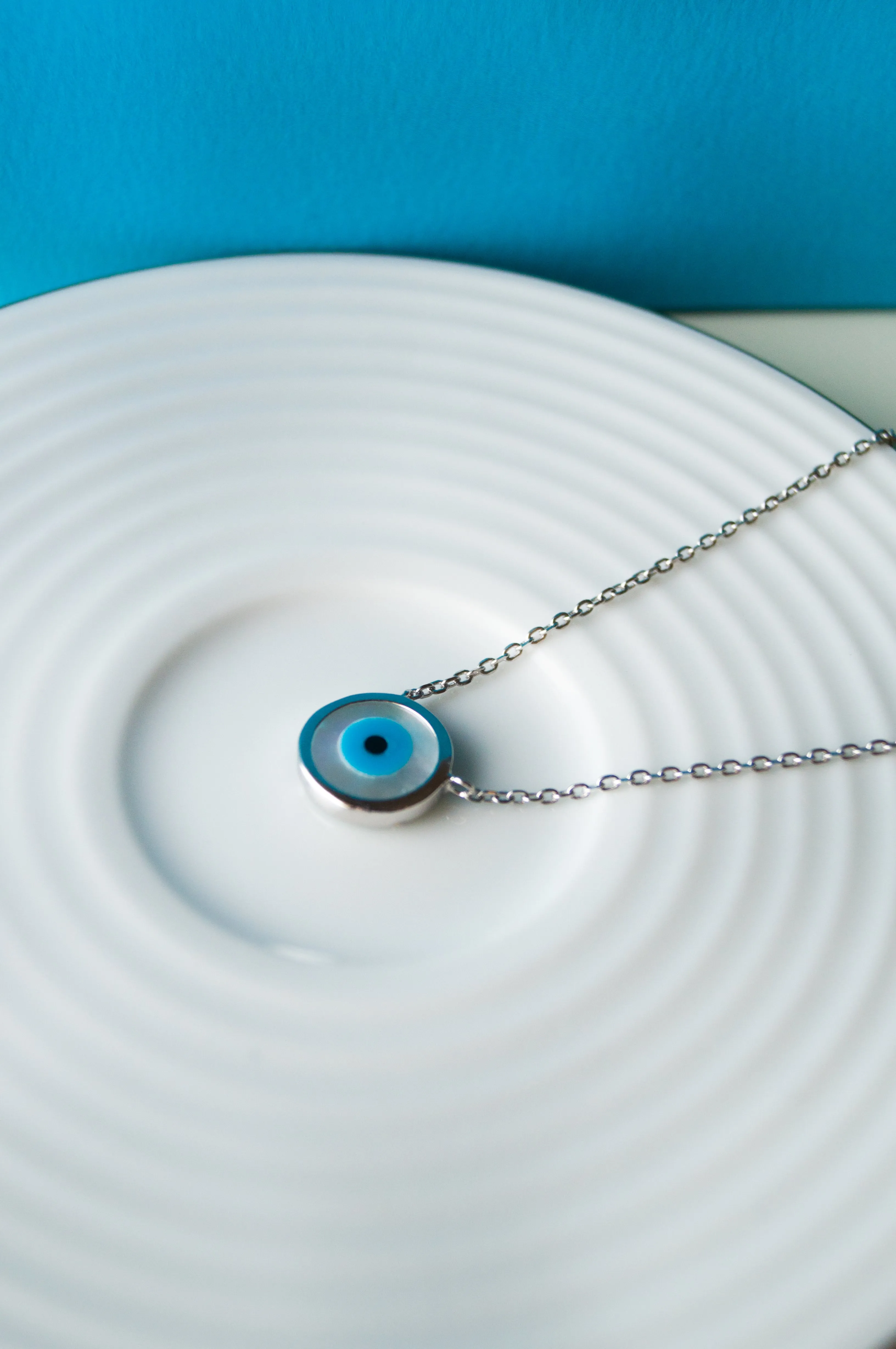 Classic Evil Eye Mother-Of-Pearl Rose Gold Plated Sterling Silver Pendant Necklace
