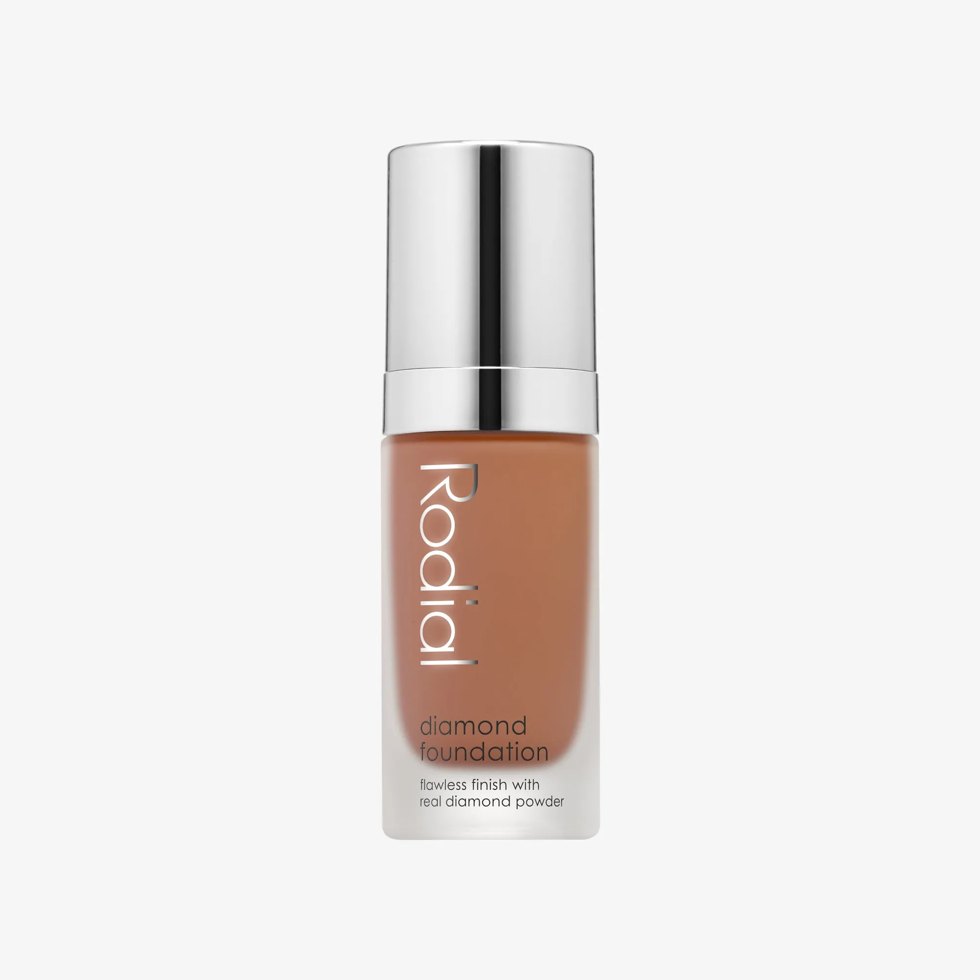 Diamond foundation - Available In 9 shades - UNBOXED