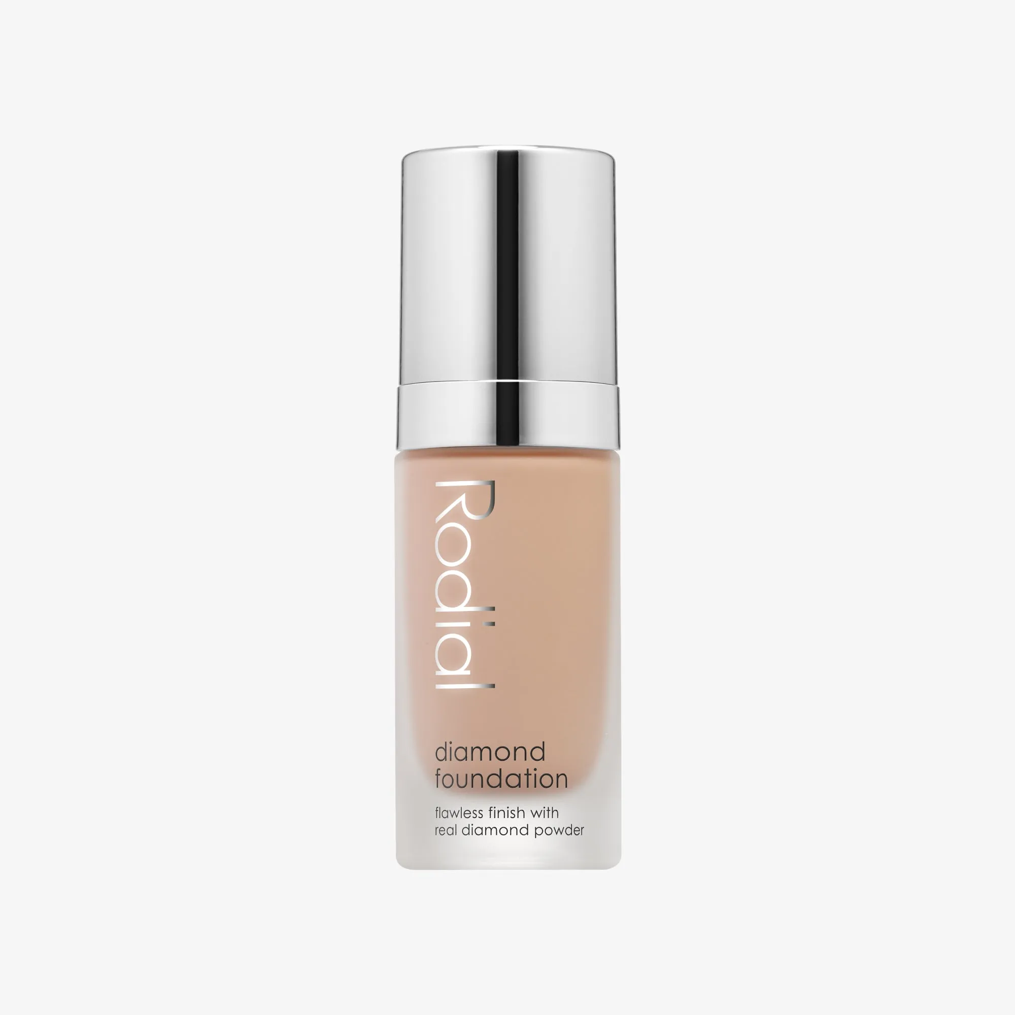 Diamond foundation - Available In 9 shades - UNBOXED