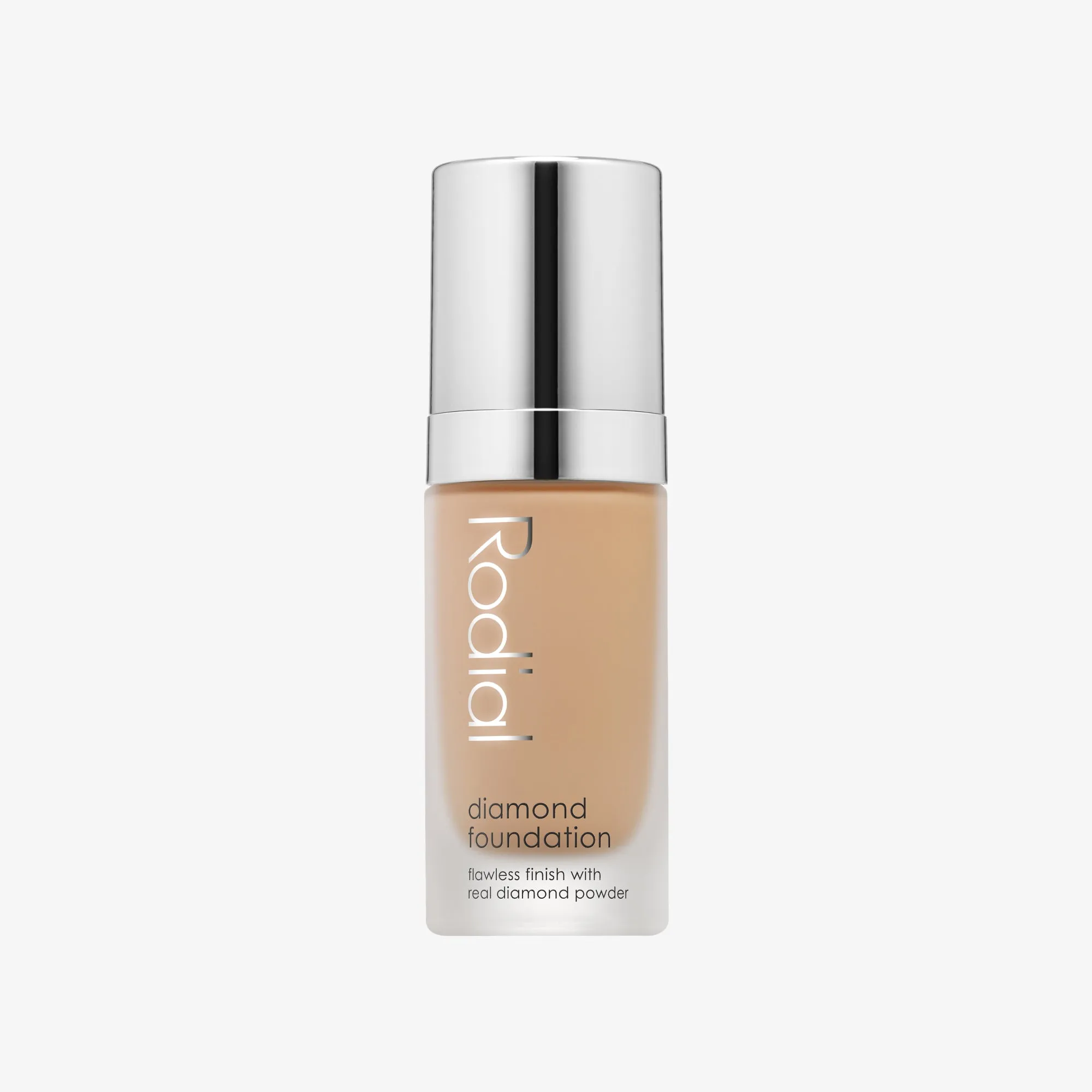 Diamond foundation - Available In 9 shades - UNBOXED