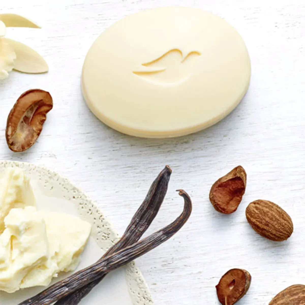 Dove Purely Pampering Beauty Cream Bar Shea Butter 135g