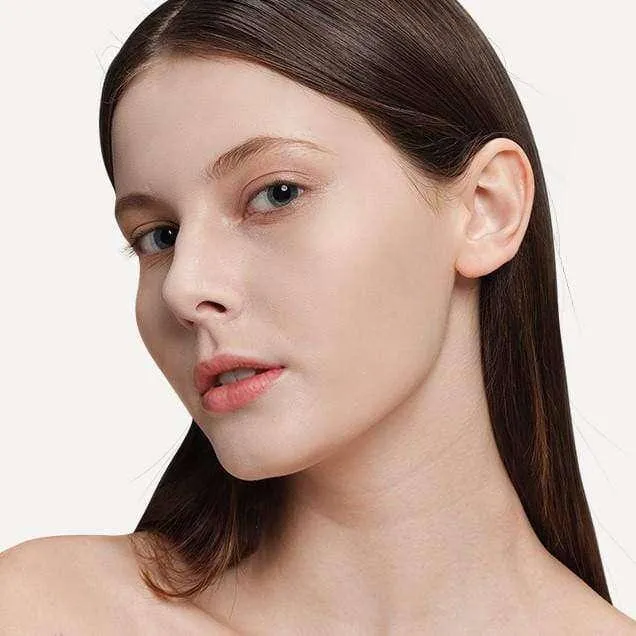 Silky Lasting Liquid Foundation-Matte & Blemish Concealing