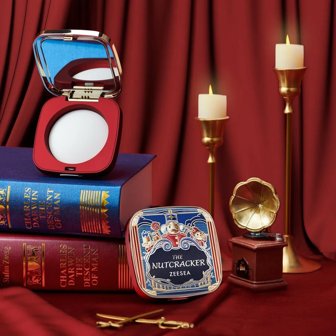 ZEESEA Nutcracker - Non-powdery Silky Compact Powder